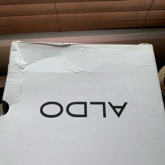 Sandals - Picture 3 of 3